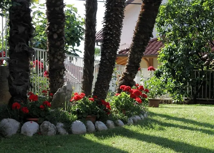 With A Parking Space - 7831 *