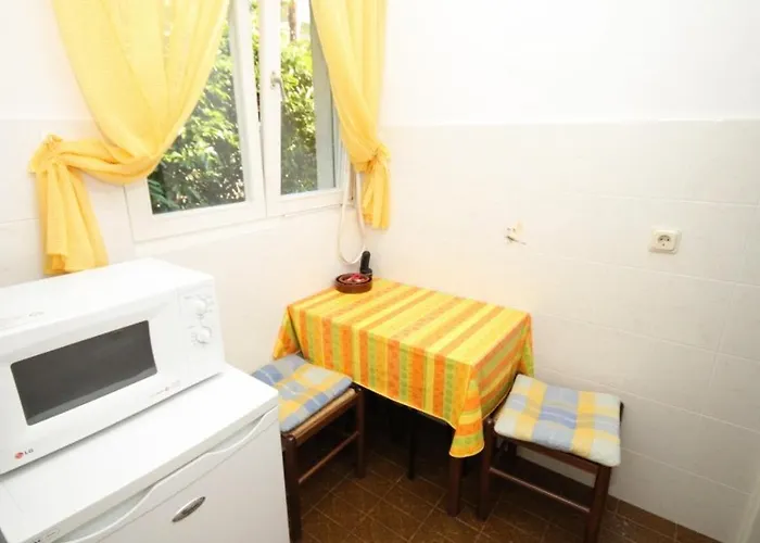 With A Parking Space - 7831 * Опатия